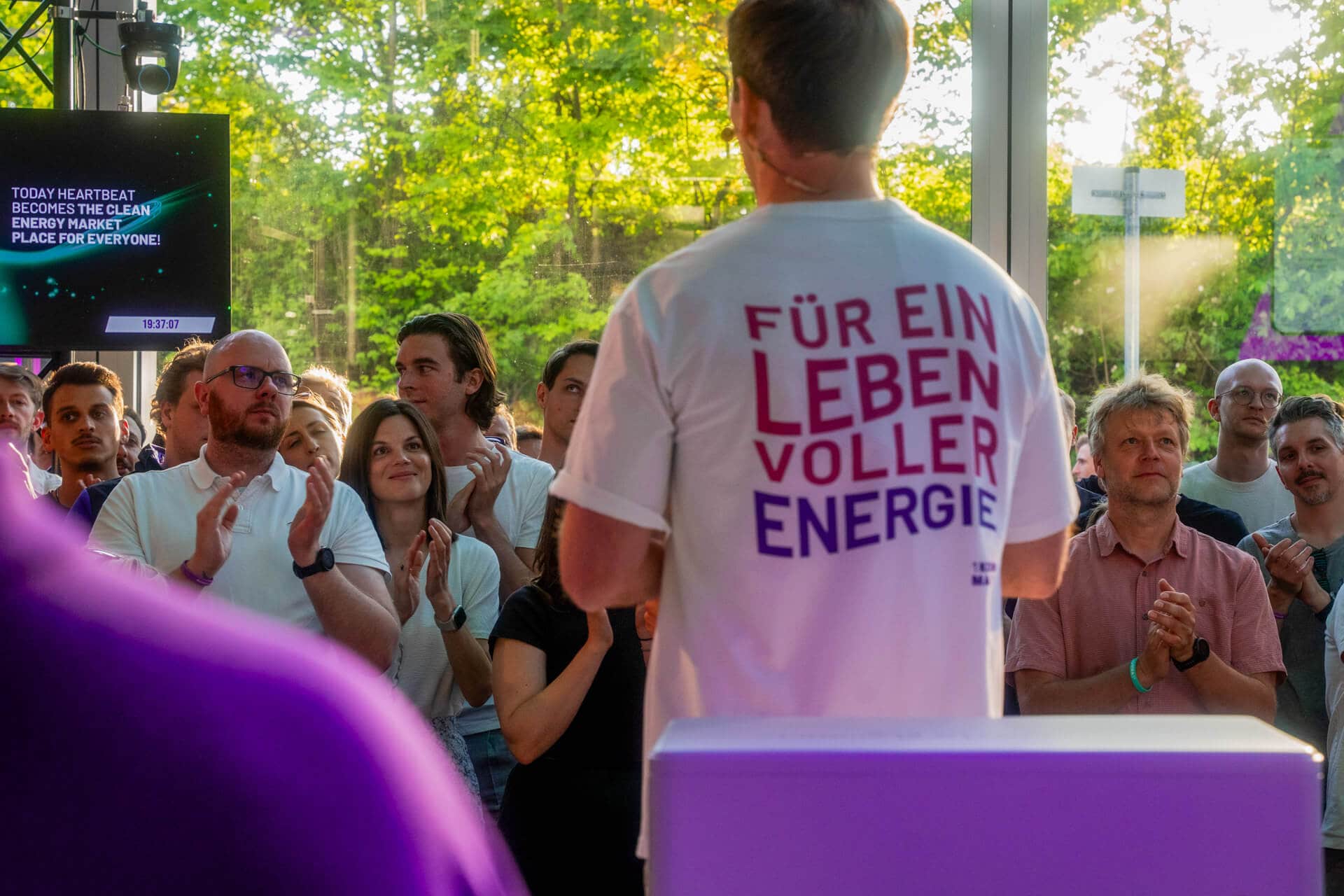 Philipp Schröder 1KOMMA5° Presse & News