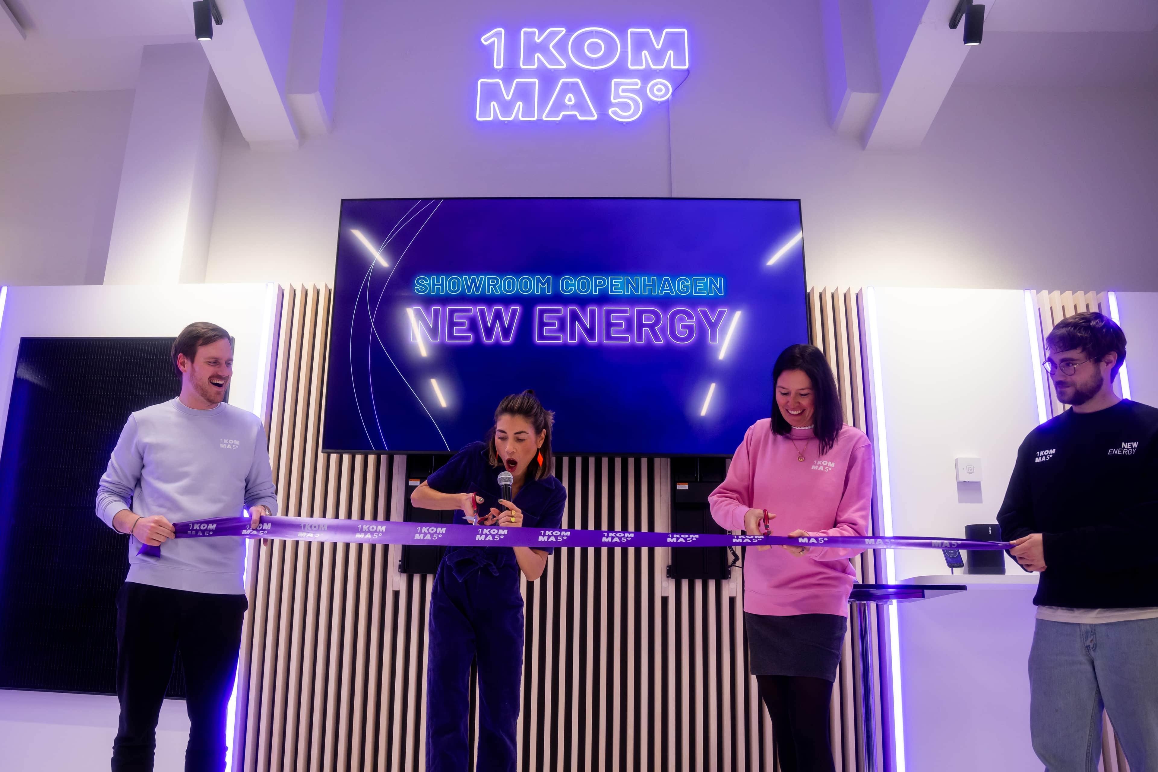 Sascha Koppe, CRO at 1KOMMA5°; Sophia Röder, CMO at 1KOMMA5°; Barbara Wittenberg, CTO at 1KOMMA5°; and Emil Helgren, CTO at 1KOMMA5° Denmark, are opening the showroom.