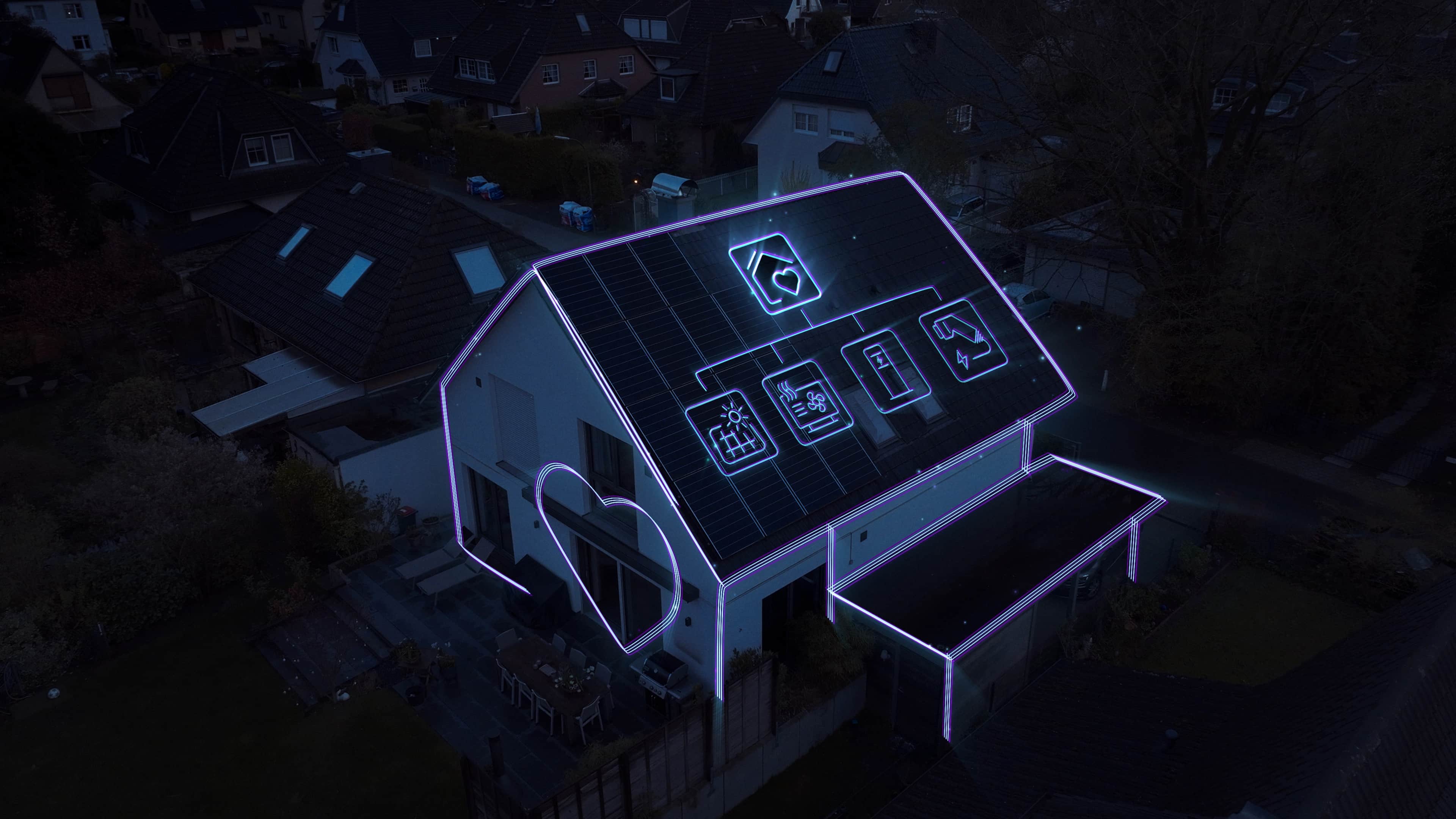 Kuva modernista talosta, jossa on hyvin integroitu aurinkopaneelijärjestelmä.