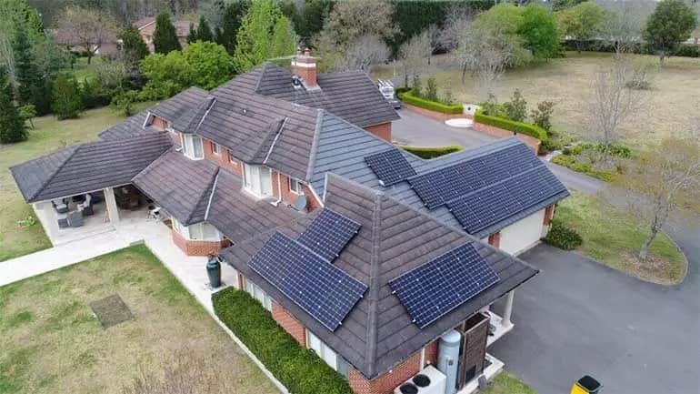 10kw-lg-neon-335-enphase-s270-kenthurst