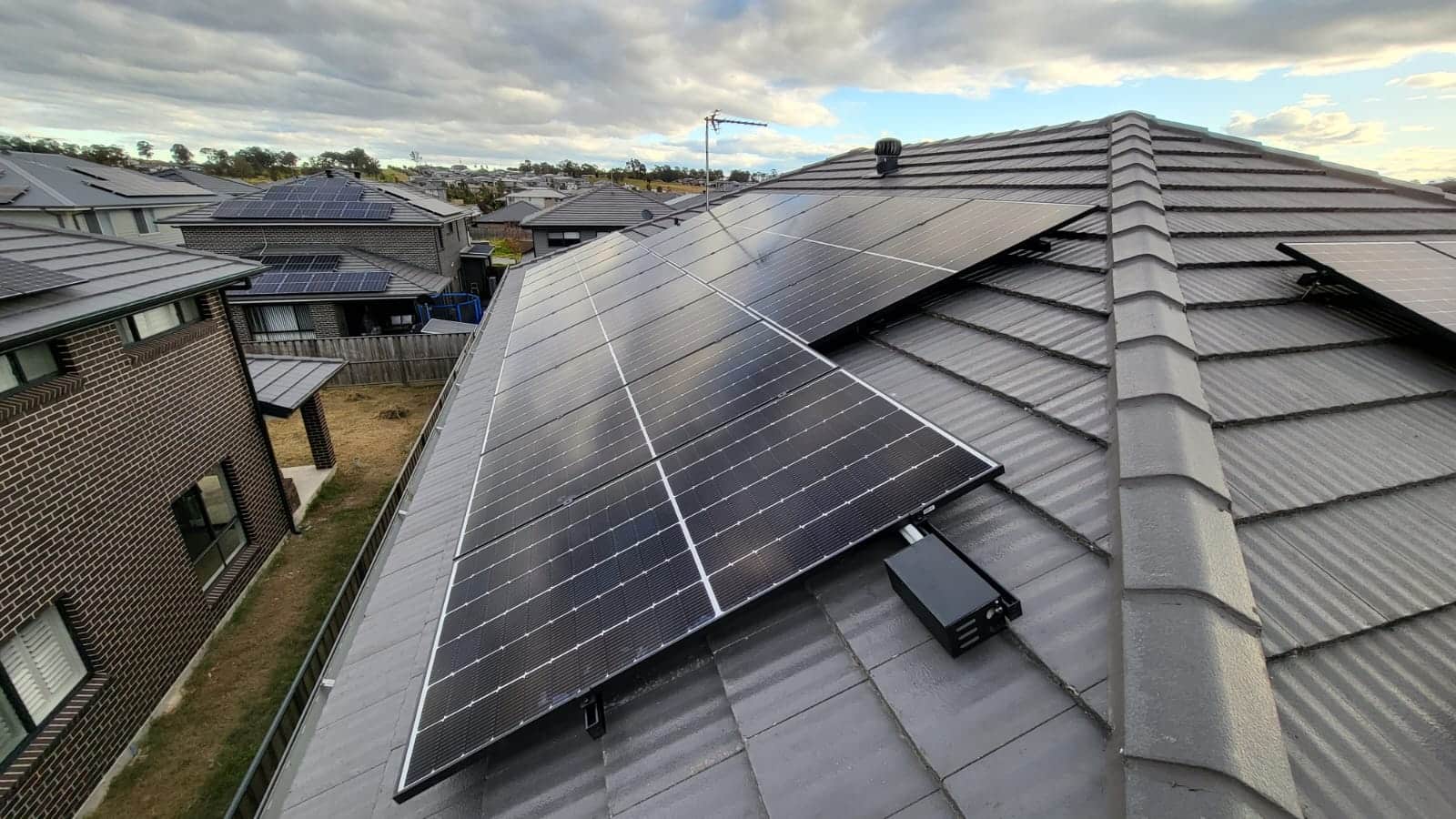 6.6kW solar panel system residential installation in Box Hill