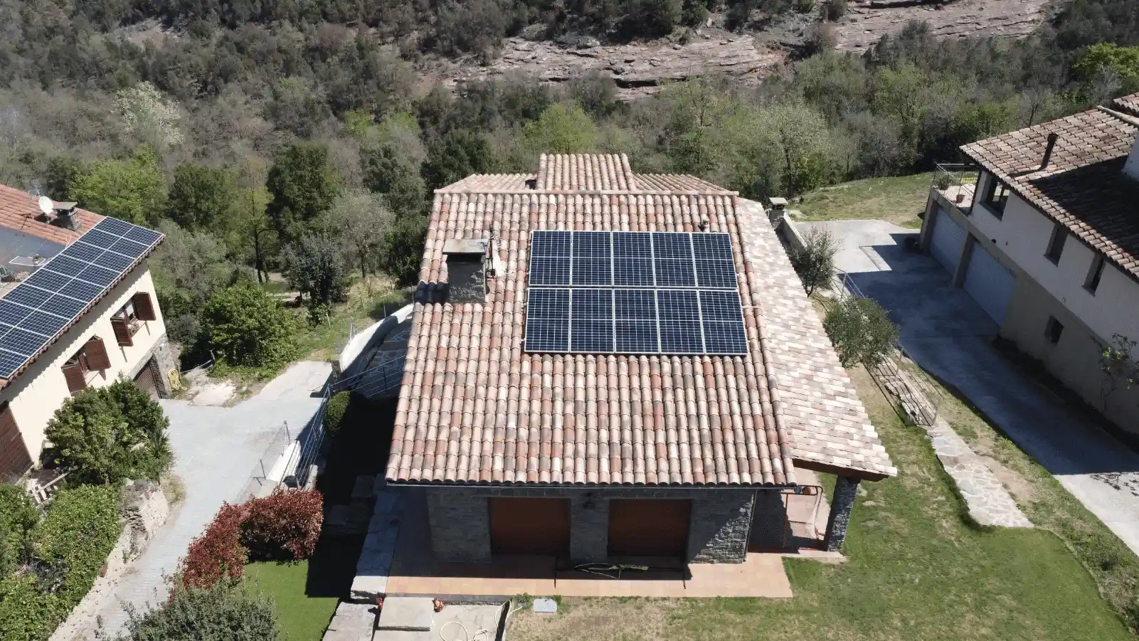 Instalación de placas solares en Taradell - Barcelona