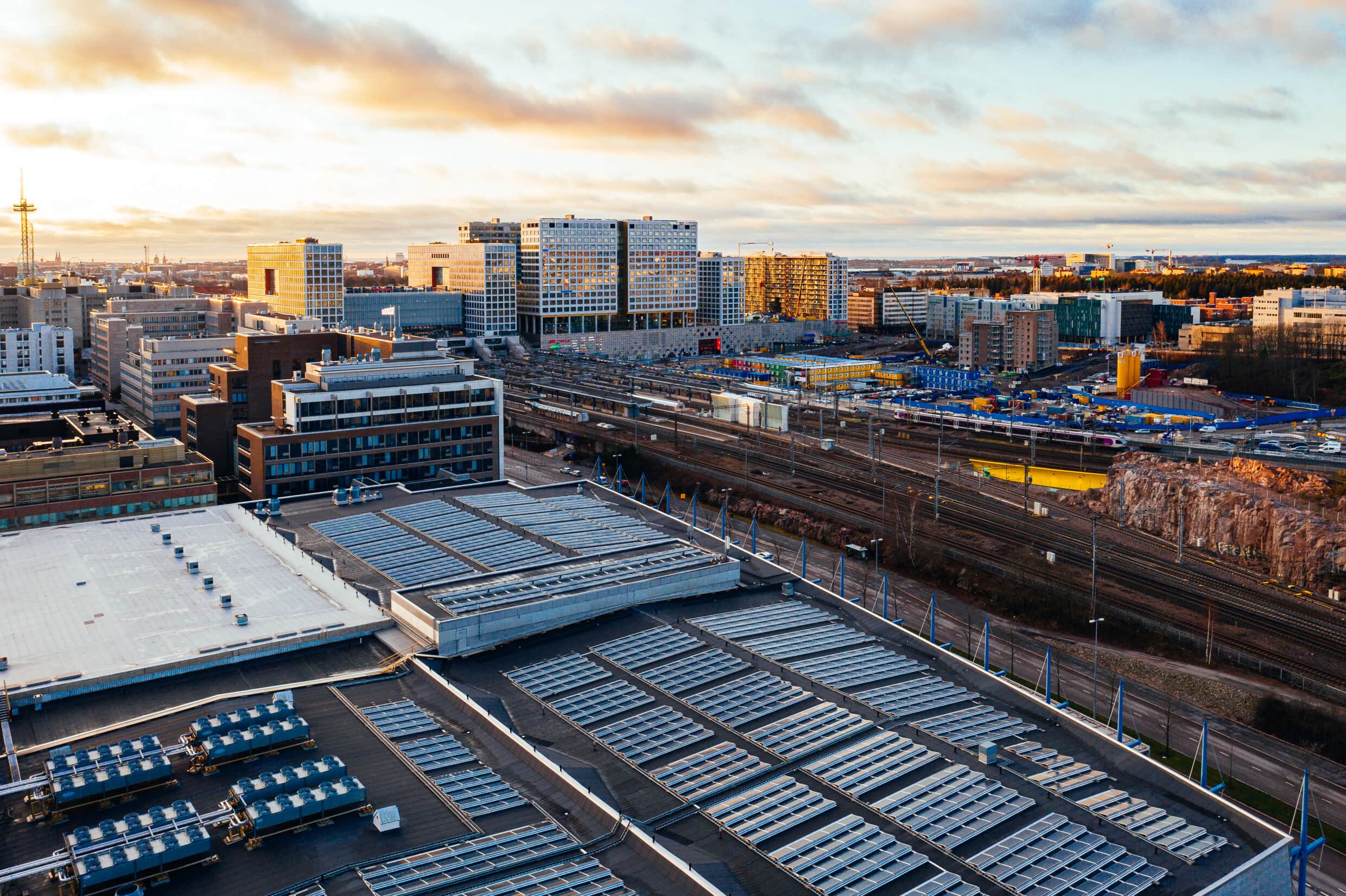 Aurinkopaneelit Pasilassa