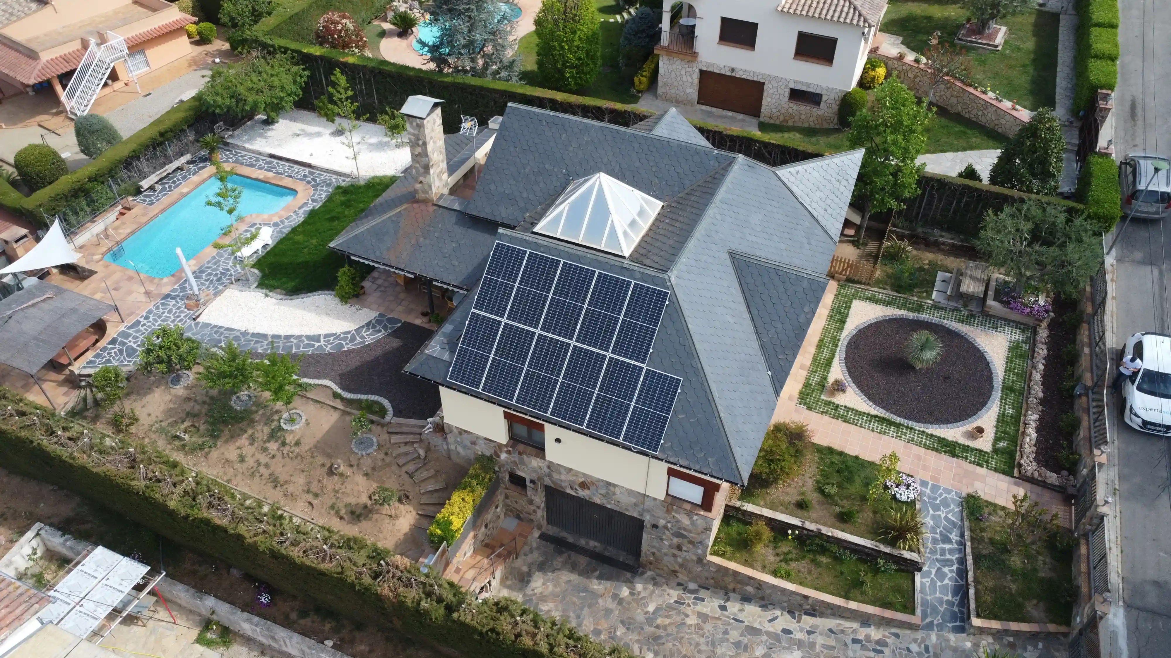 Instalación de placas solares en Sant Antoni de Vilamajor - Barcelona